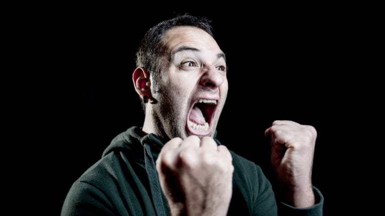 Alegria para uns, estresse para outros: os fanáticos por futebol